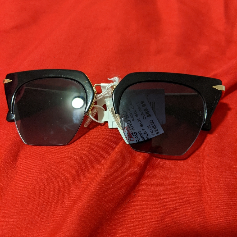 Rag & Bone woman's sunglasses
